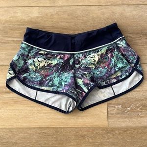 Lululemon Speed shorts size 4